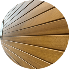 Fassade aus Iroko Holz